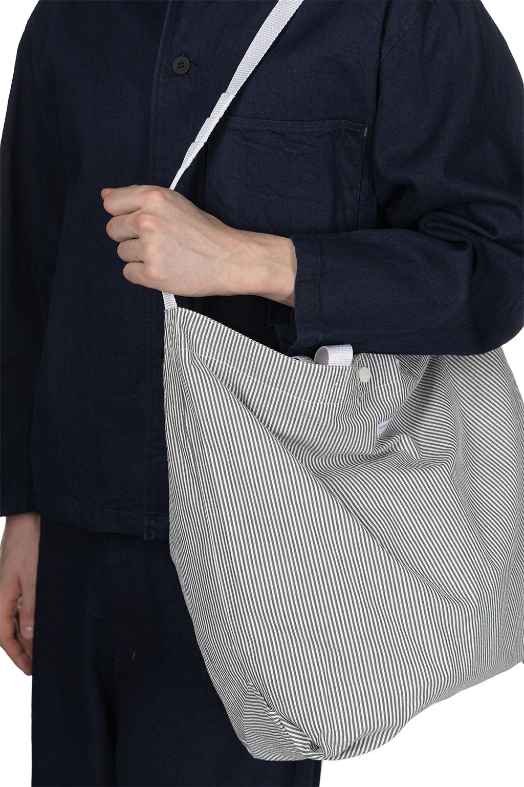 Engineered Garments - Carry All Tote Reversible - Navy Cotton Seersucker Stripe