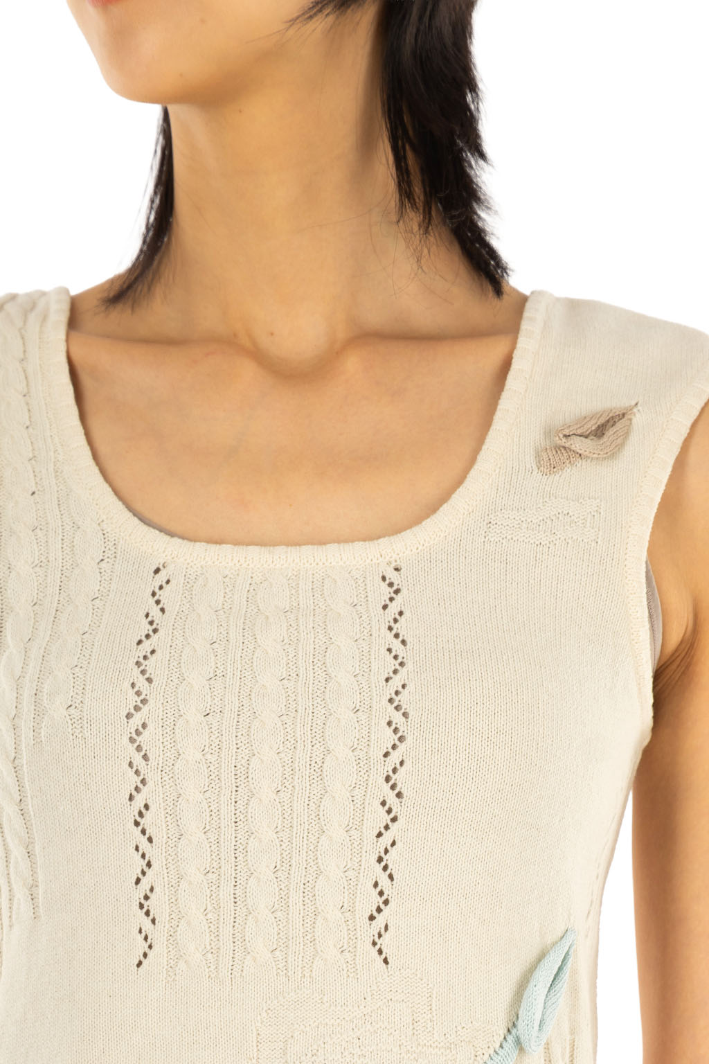 Mame Kurogouchi - 3D Floral Motif Sleeveless Knit Top - Natural