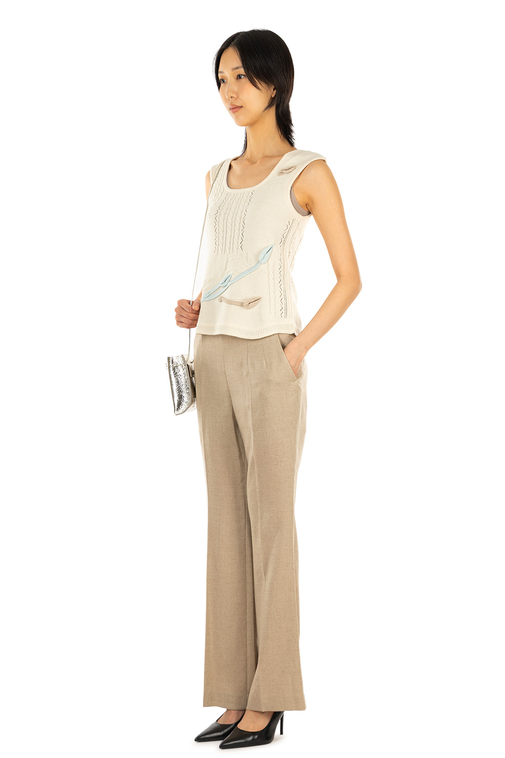 Mame Kurogouchi - 3D Floral Motif Sleeveless Knit Top - Natural