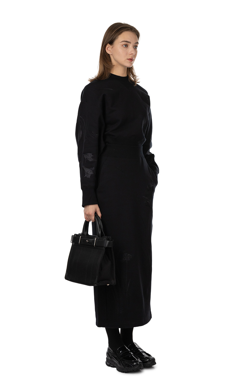 Mame Kurogouchi - Floral Motif Embroidered Sweater Skirt  - Black