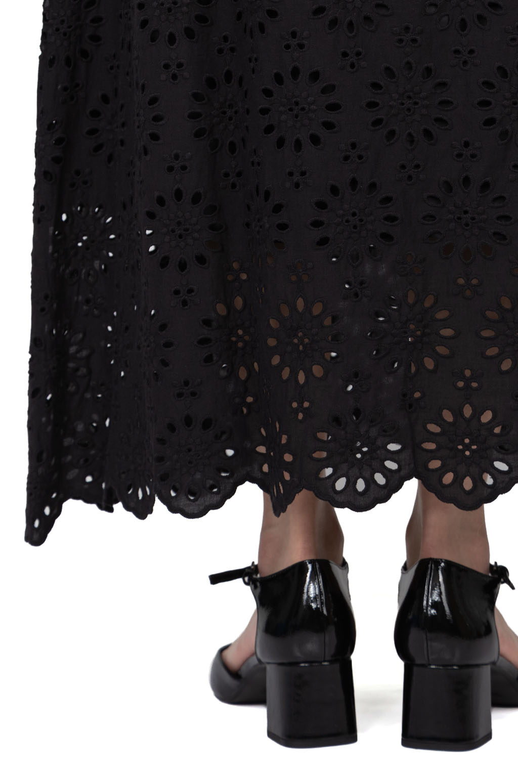 Manon - Floral Scallop Skirt - Black