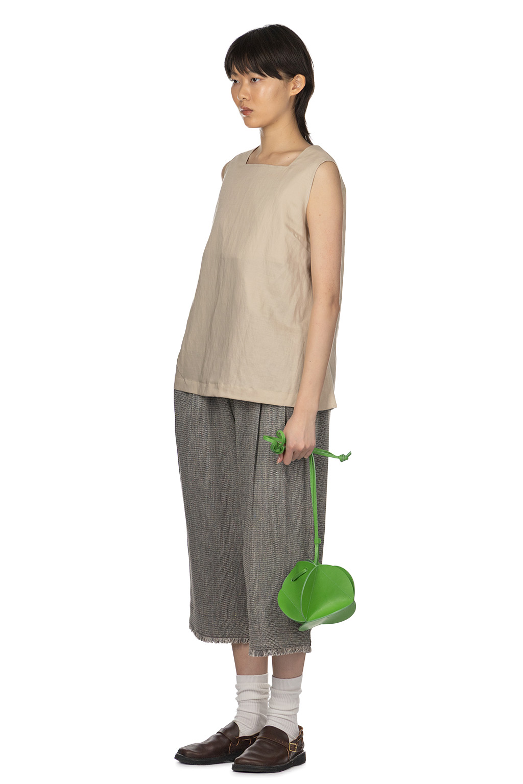 Manon - Square Neck Sleeveless Blouse - Beige