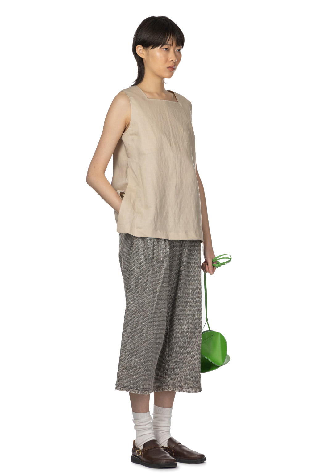 Manon - Square Neck Sleeveless Blouse - Beige