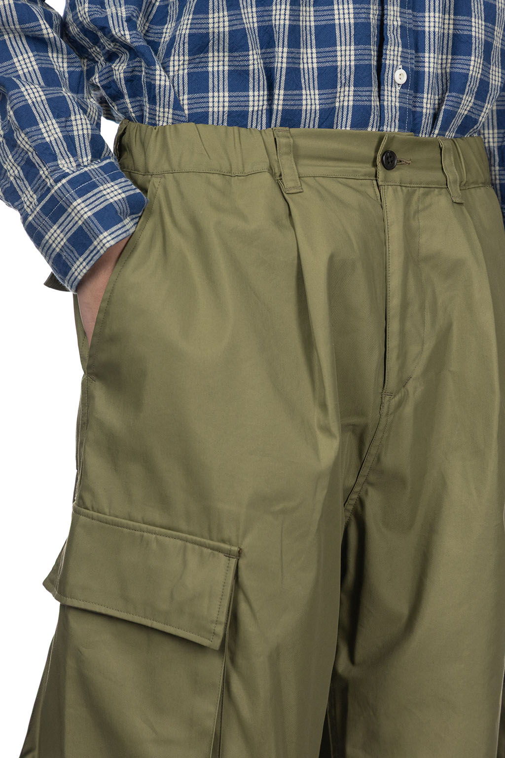 Manual Alphabet - Cotton Nylon Gabardine Cargo Pants - ML Green