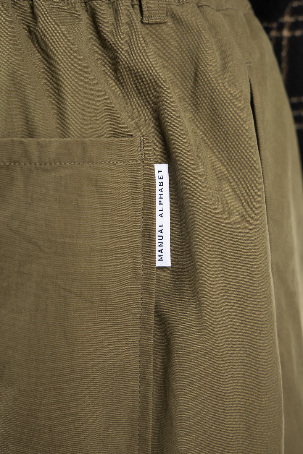 Manual Alphabet - CN 1Tuck Wide Easy Pants