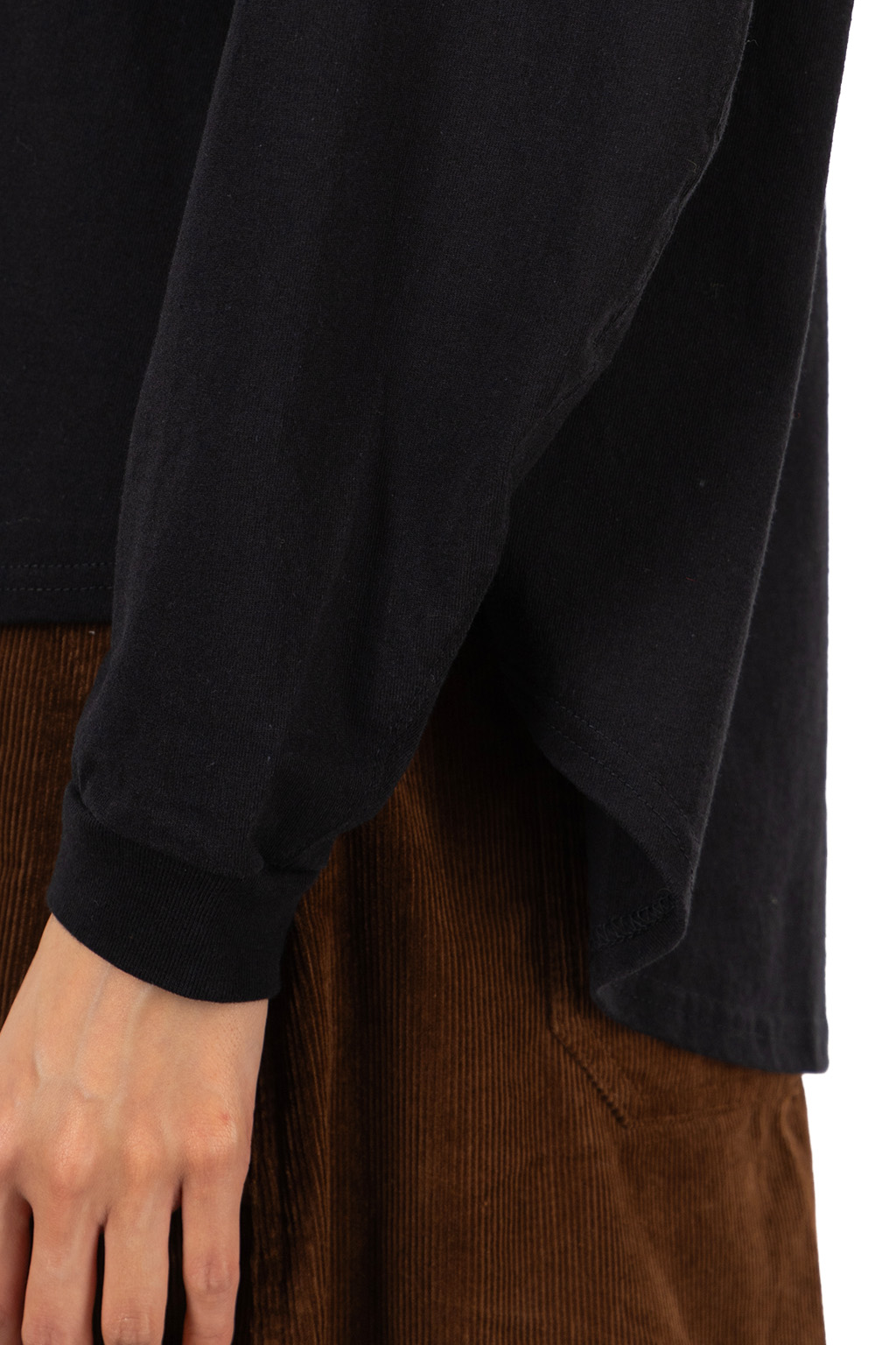 NARU  - Cotton Jersey Curved Sleeve Pullover - Black