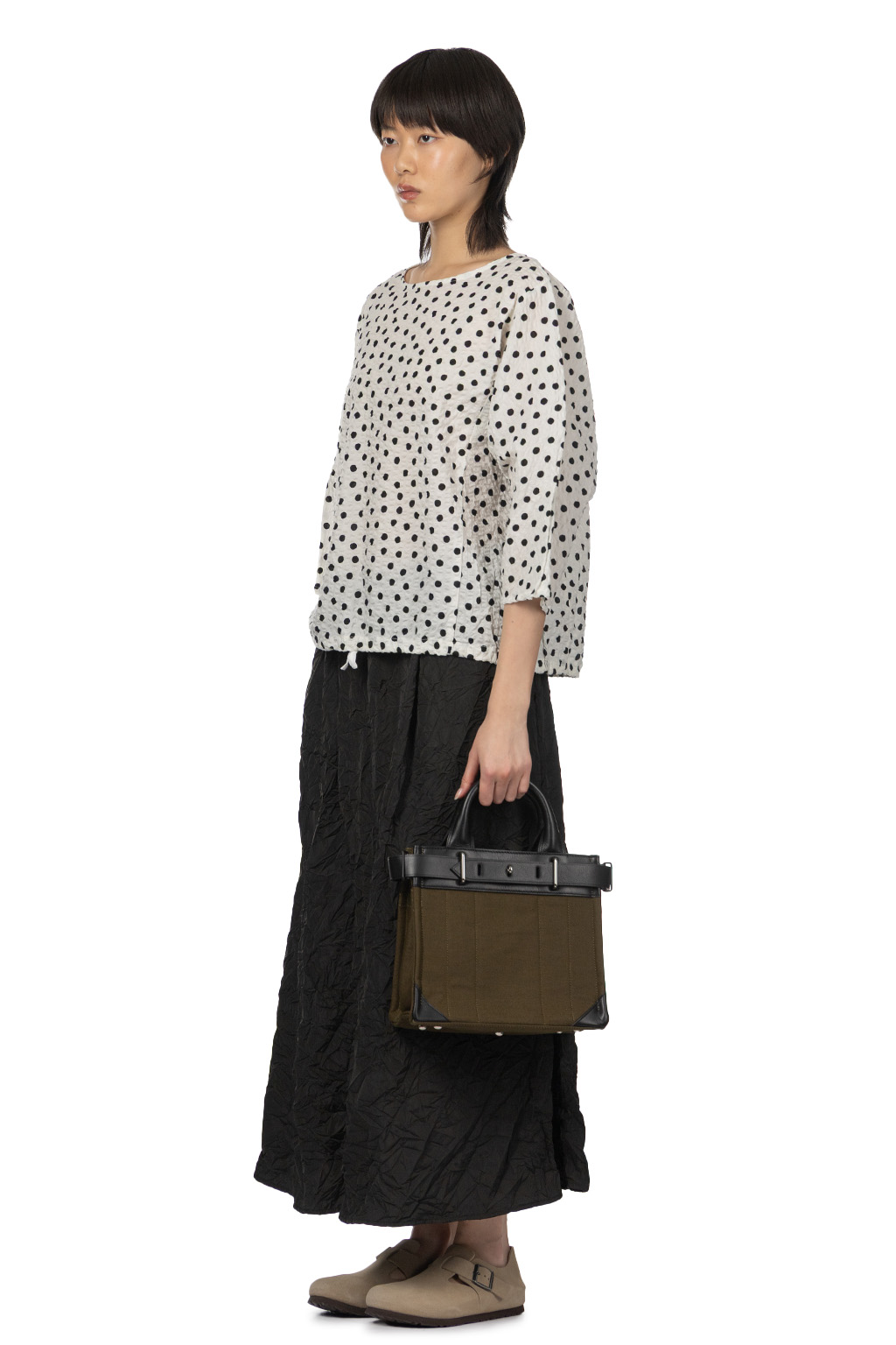 NARU  - Lone Ripple Dot Shirt - White x Black