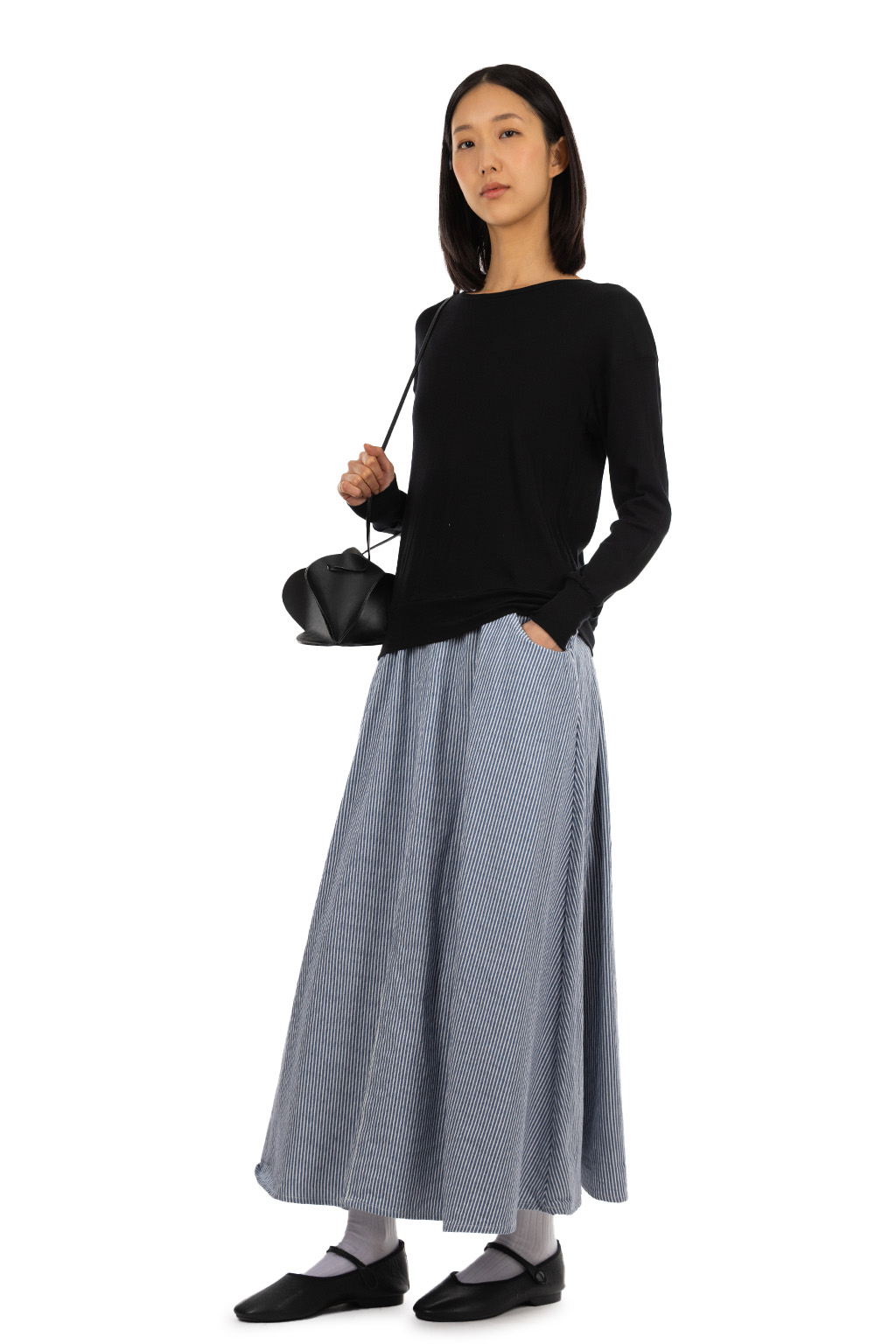 NARU  - Soft Slice Crew Neck Pullover - Black