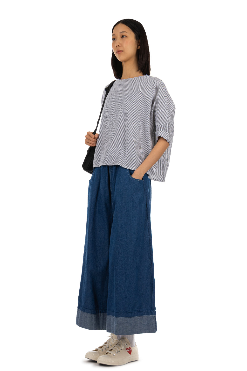 NARU  - Wide Pullover - Black Stripe