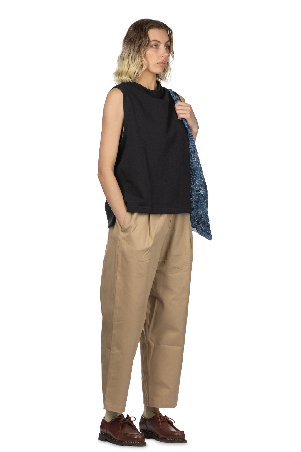 Nachukara - Bottle Neck Vest