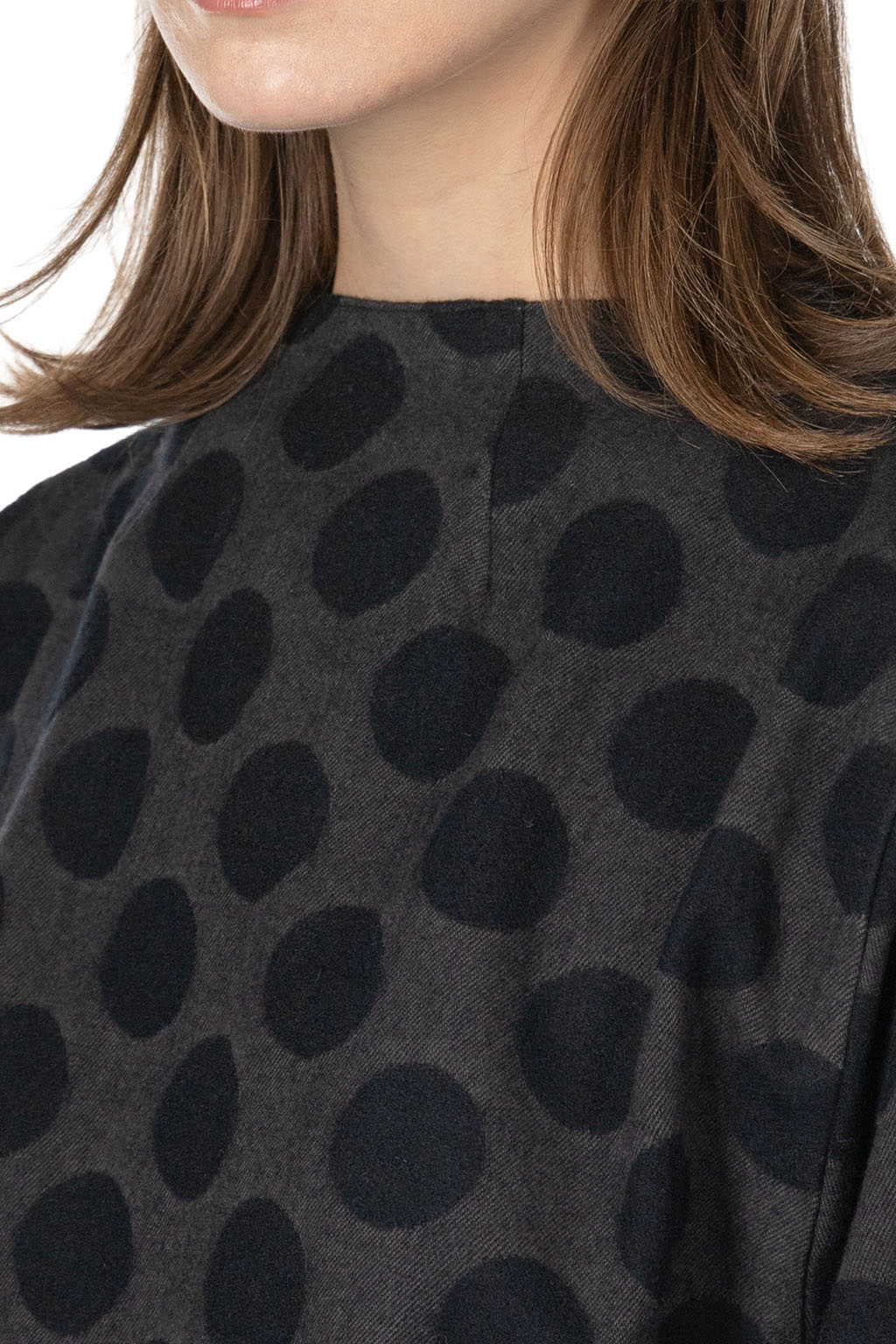 Nachukara - Dot Jaquard BottleNeck Pullover