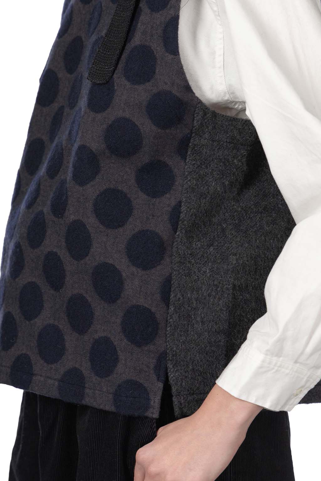 Nachukara - Dot Jaquard Vest 