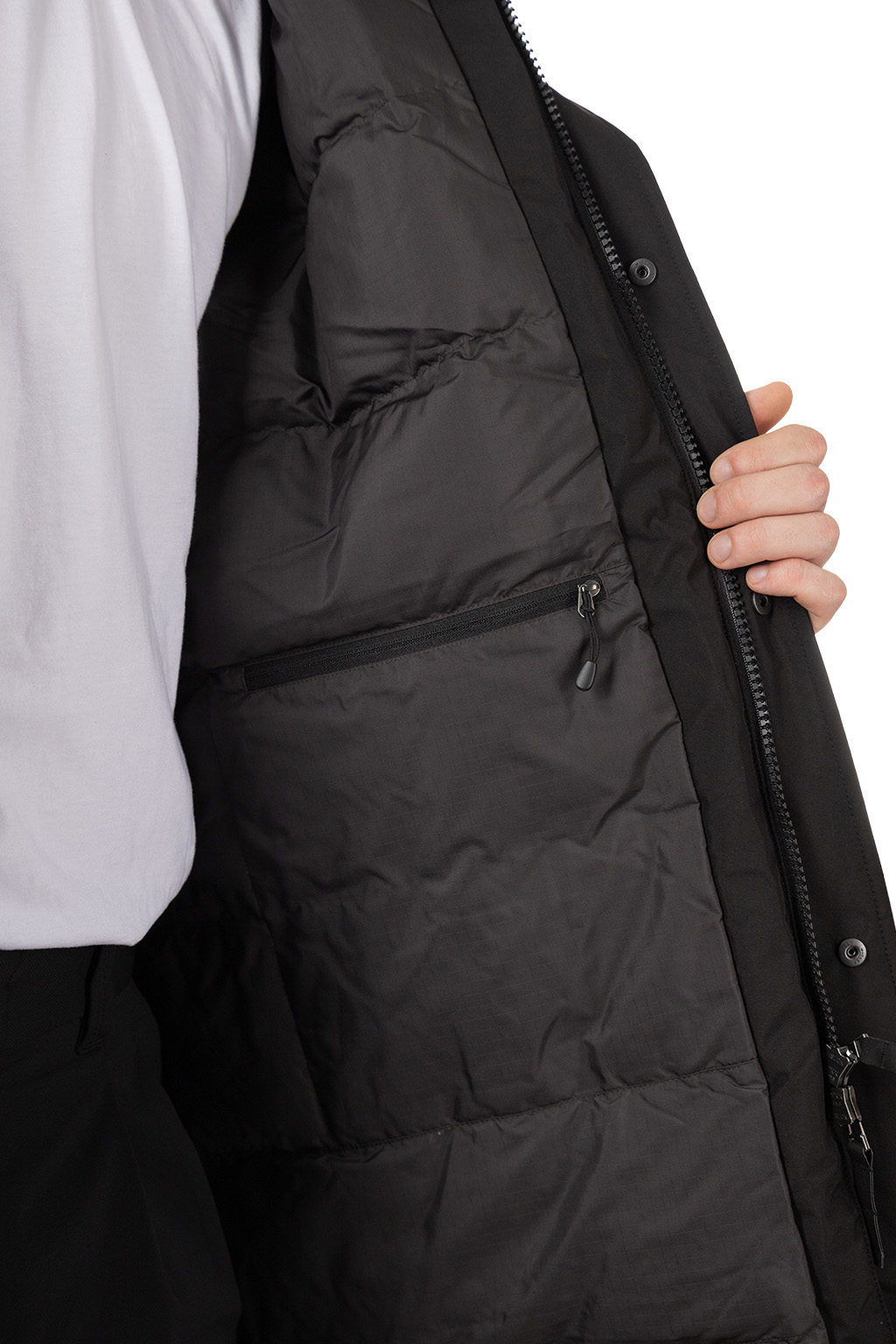 Nanamica (NAN) - GORE-TEX Long Down Coat - Black