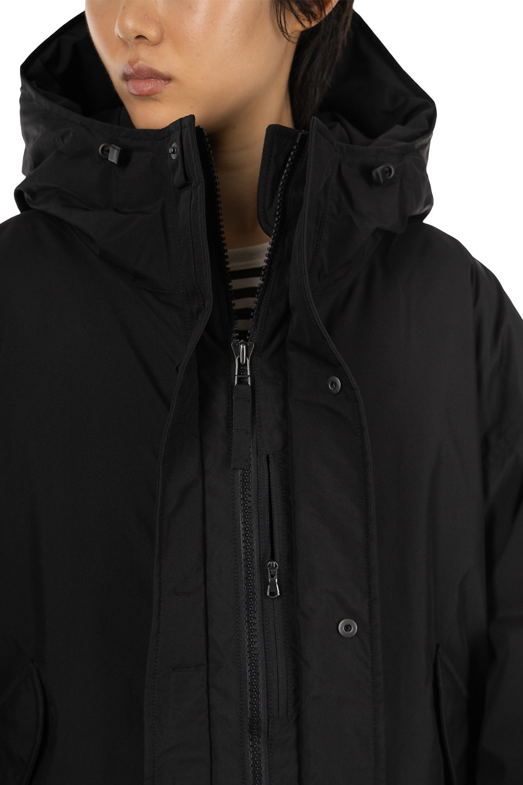Nanamica (NAN) - Women GORE-TEX Long Down Coat - Black