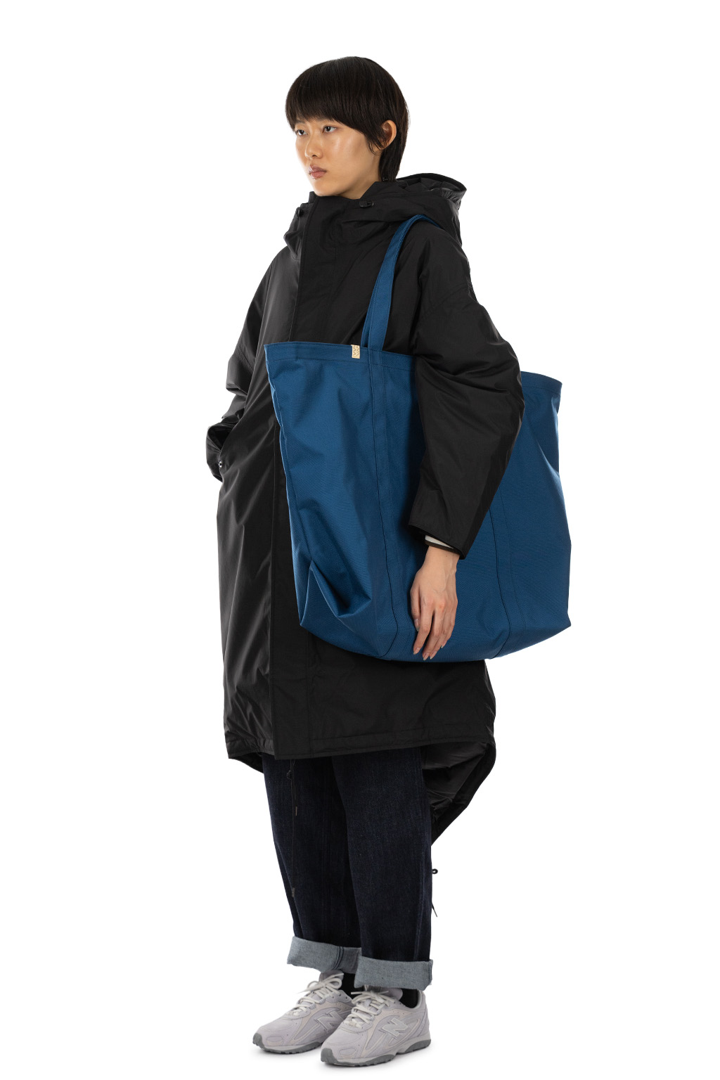 Nanamica (NAN) - Women GORE-TEX Long Down Coat - Black