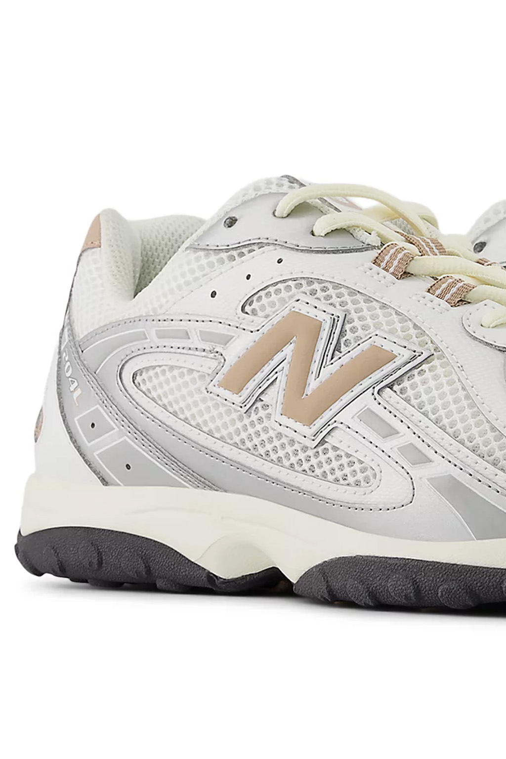 New Balance - U204LSWA - Silver Metallic/ Flat Taupe