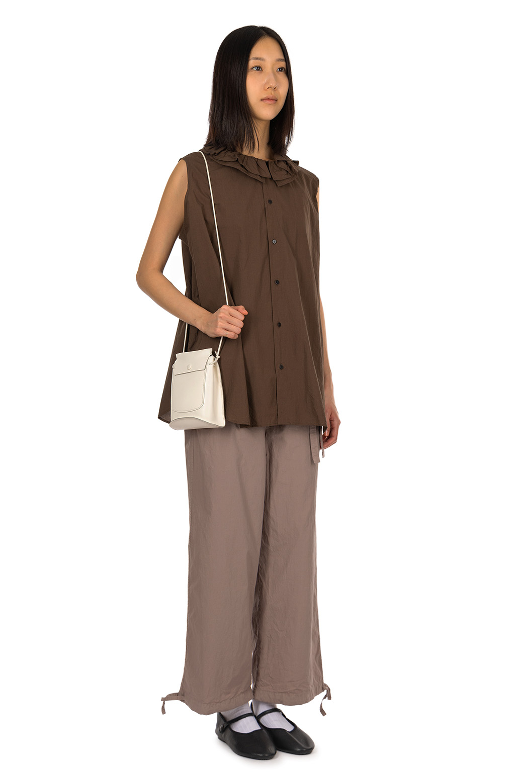 TOUJOURS - Ruffle Collar Sleeveless Shirt - Olive Brown