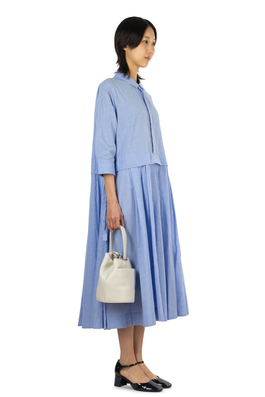 Veritecoeur - Flare Tuck Chambray Dress - Blue