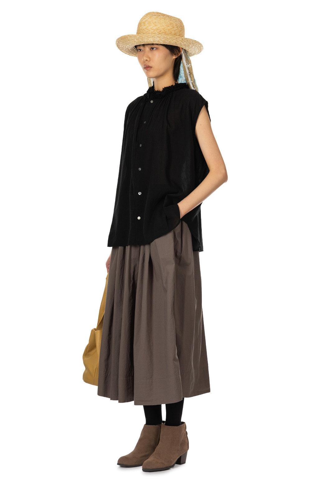 Veritecoeur - Frill Sleeveless Shirt - Antique Black