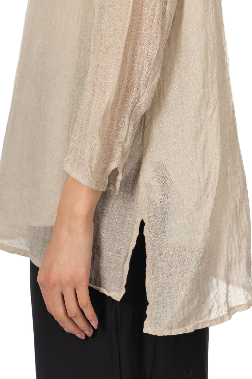 Veritecoeur - Linen 3-Button Pullover - Kinari