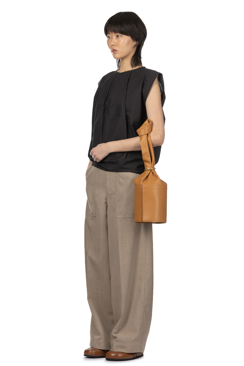 YLEVE - Suvin Cotton Typewriter Pullover Blouse- Black